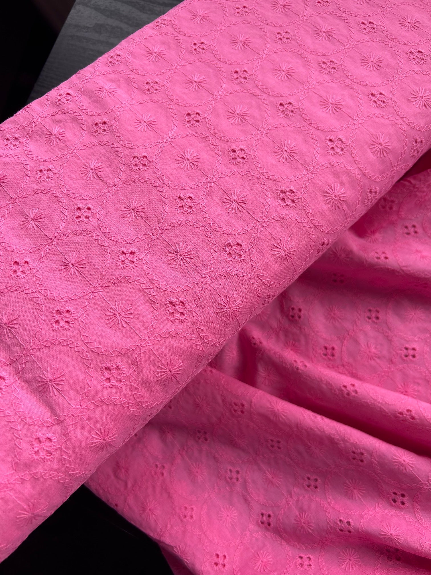Pink cotton anglaise Cherry Fabrics