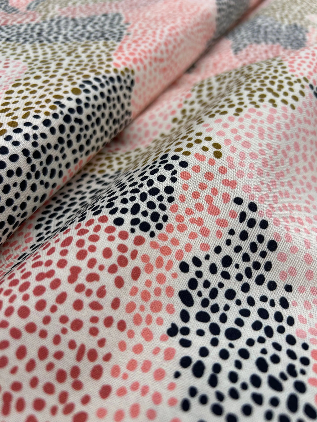 Rock Garden organic cotton - Cloud 9 Cherry Fabrics