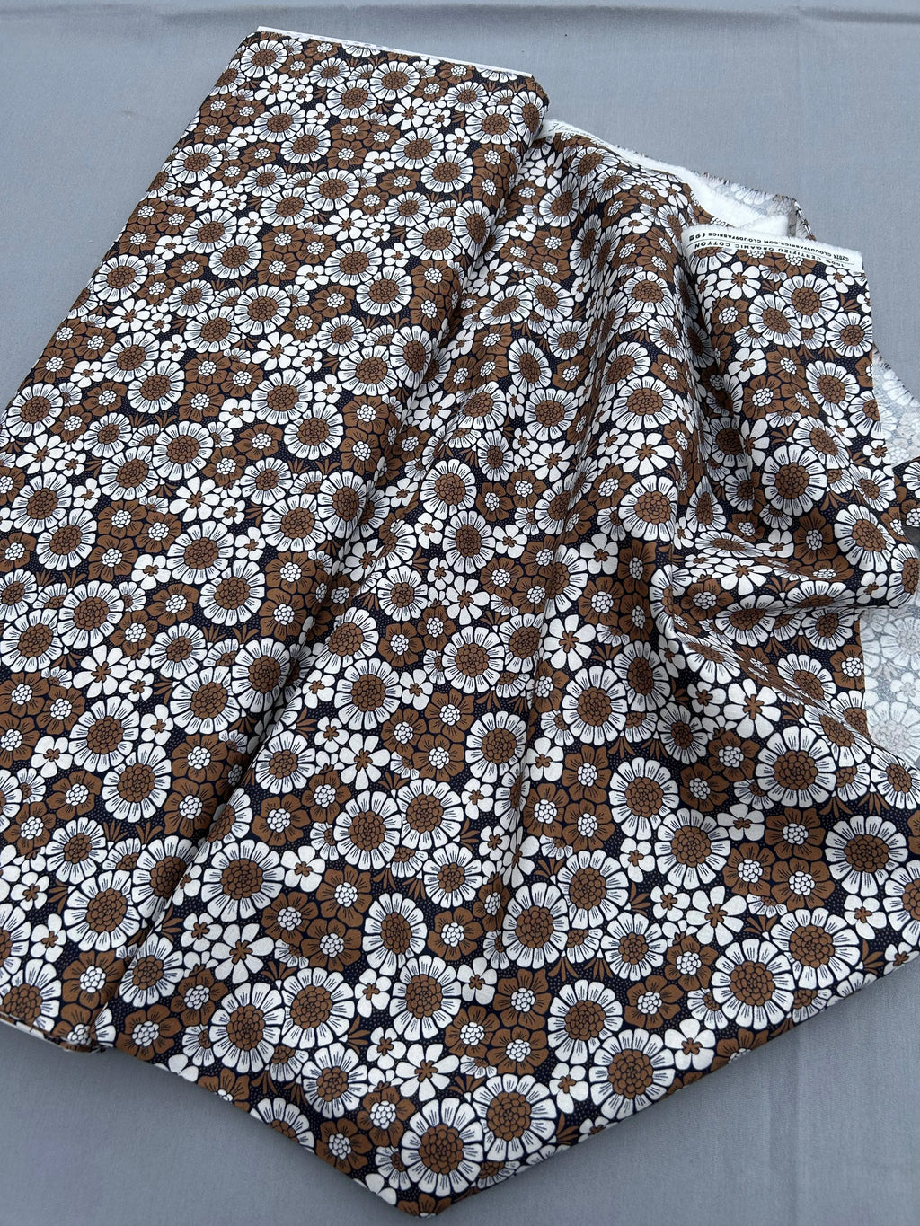 Charlotte organic cotton - Cloud 9 Cherry Fabrics