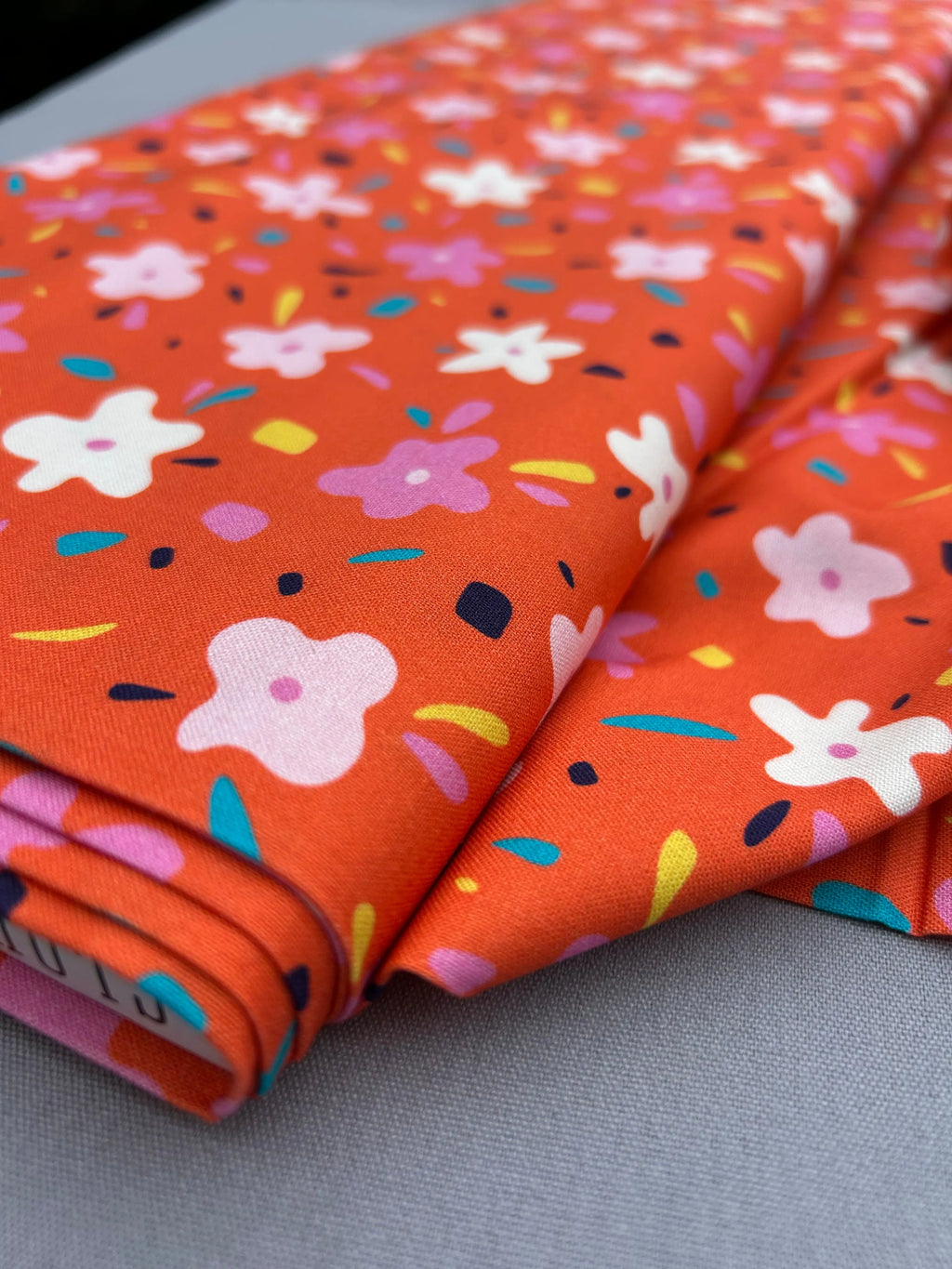 Cheerful Flowers organic cotton - Cloud 9 Cherry Fabrics