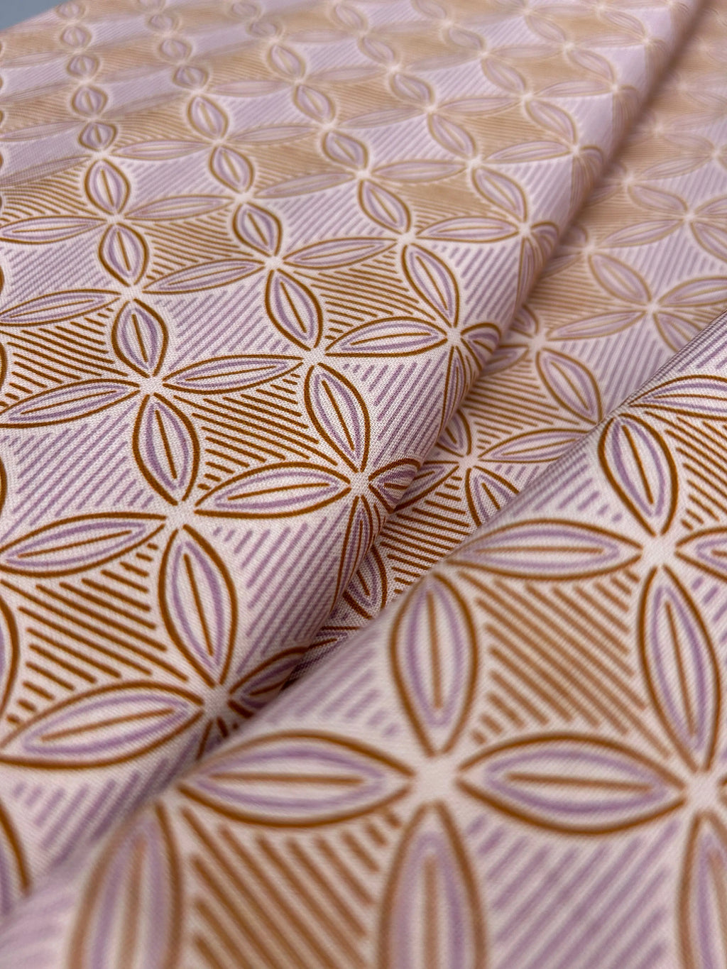 Star Petal organic cotton - Cloud 9 Cherry Fabrics