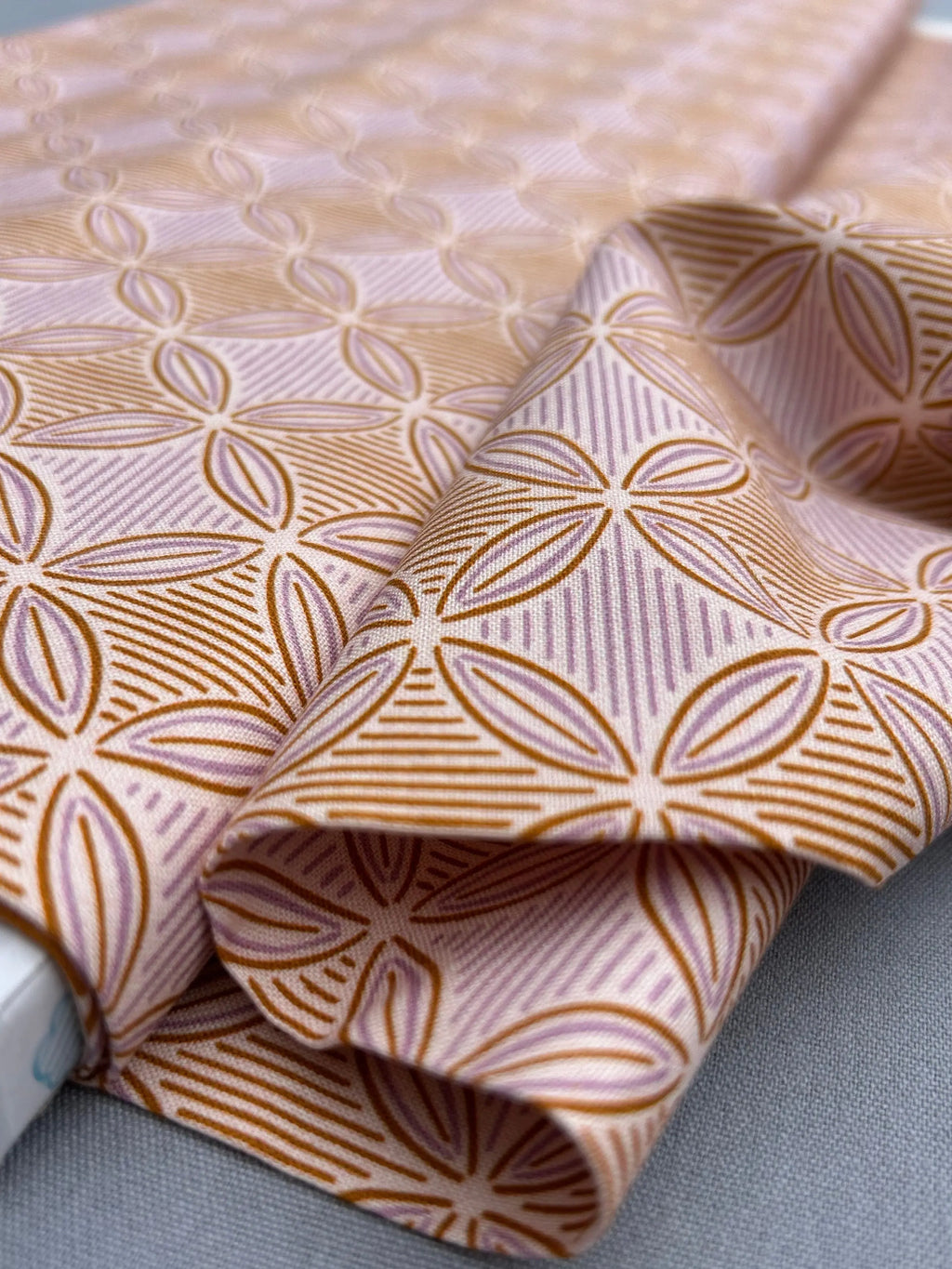 Star Petal organic cotton - Cloud 9 Cherry Fabrics