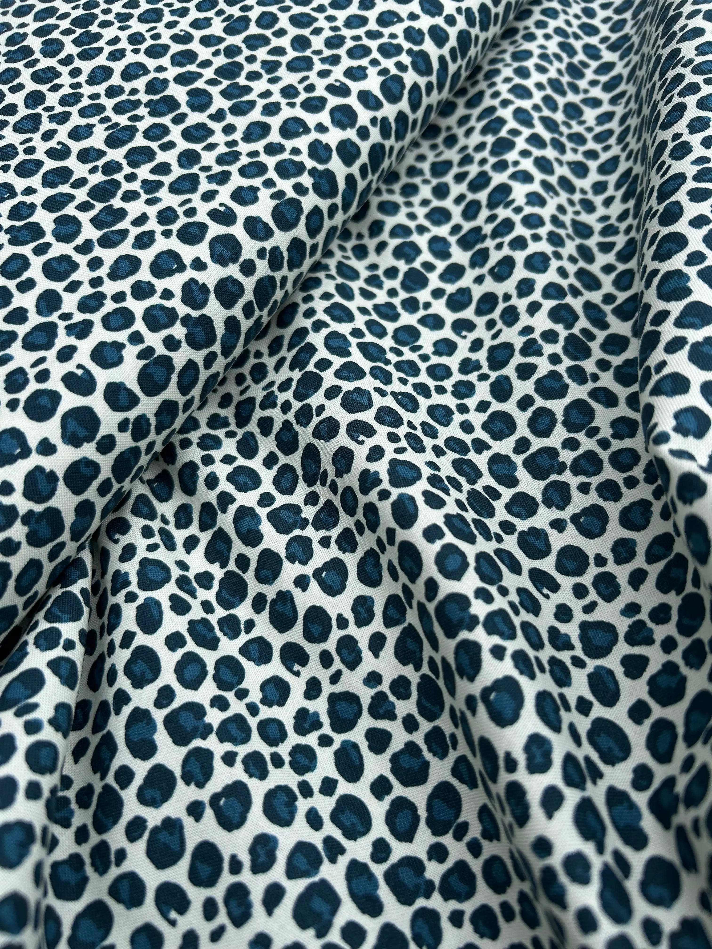 Simple Spots organic cotton - Cloud 9 Cherry Fabrics